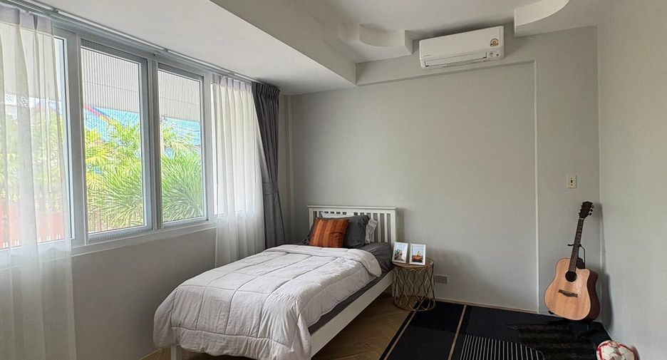 À vendre 4 chambres villa à Bang Lamung, Chonburi