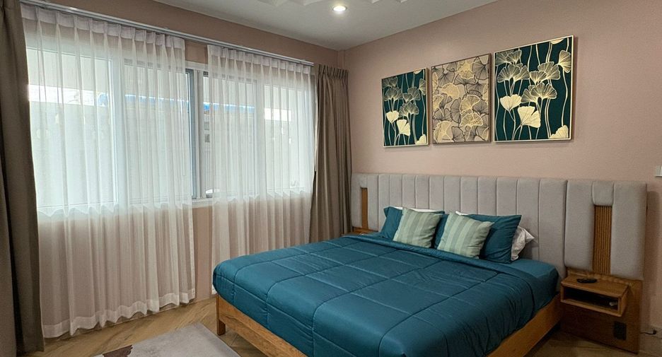 For sale 4 bedrooms villa in Bang Lamung, Chonburi