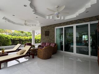 For sale 4 bedrooms villa in Bang Lamung, Chonburi