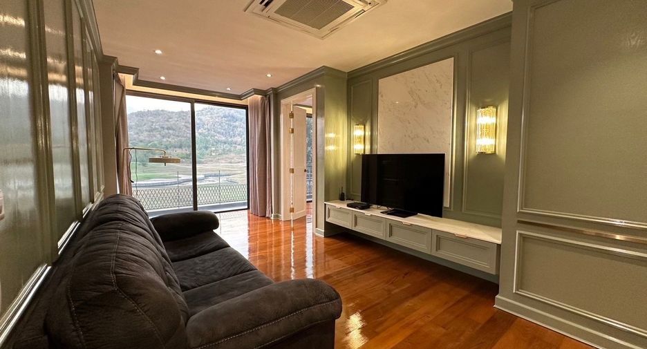For sale 4 bedrooms villa in Hua Hin, Prachuap Khiri Khan