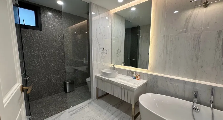 For sale 4 bedrooms villa in Hua Hin, Prachuap Khiri Khan