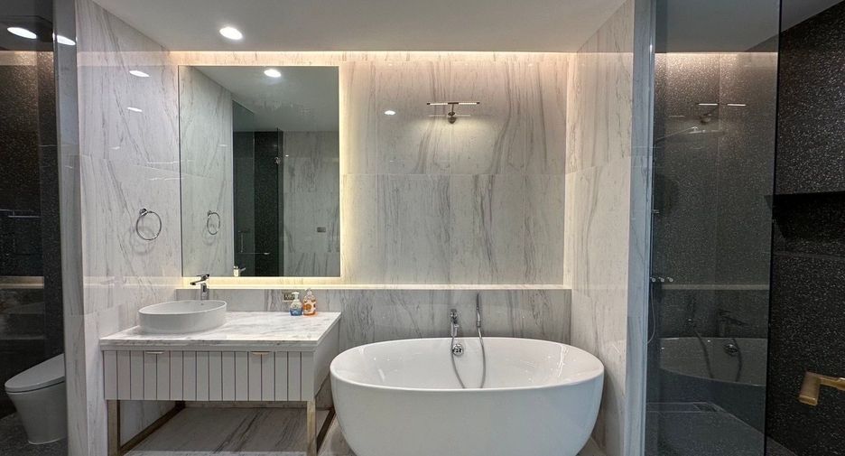 For sale 4 bedrooms villa in Hua Hin, Prachuap Khiri Khan