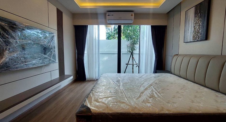 For sale 4 bedrooms villa in Jomtien, Pattaya