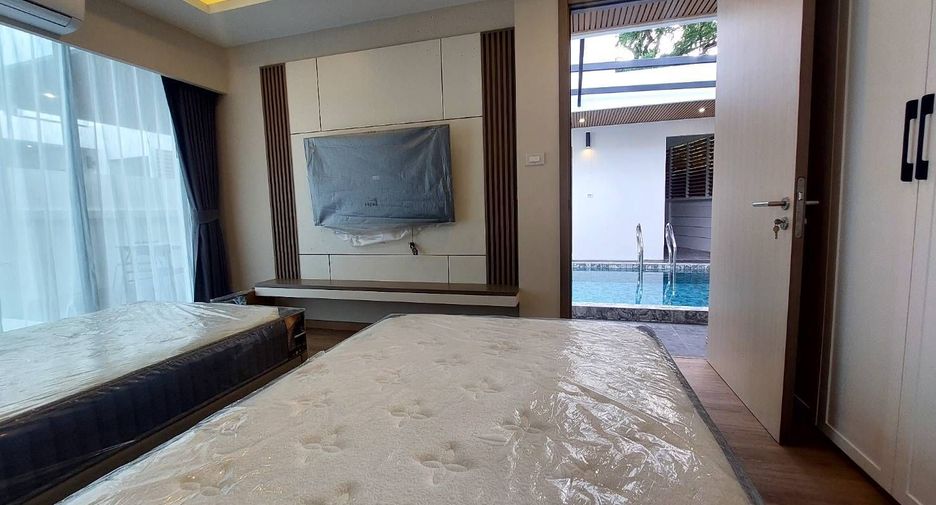For sale 4 bedrooms villa in Jomtien, Pattaya
