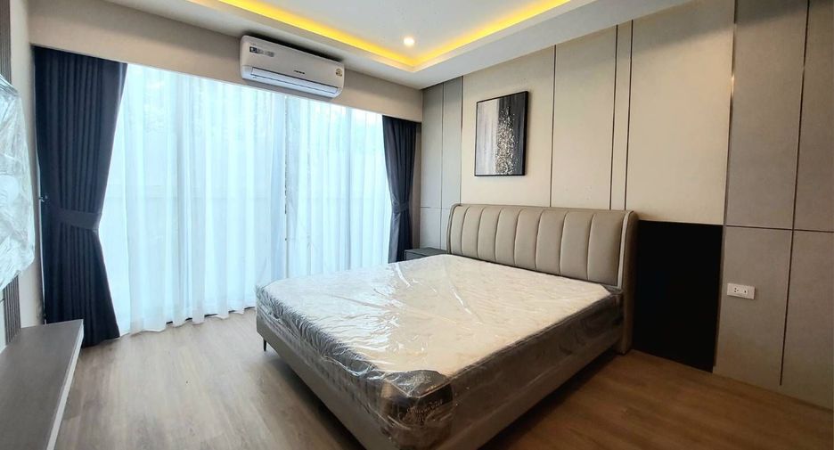 For sale 4 bedrooms villa in Jomtien, Pattaya