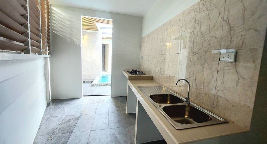 For sale 4 bedrooms villa in Jomtien, Pattaya