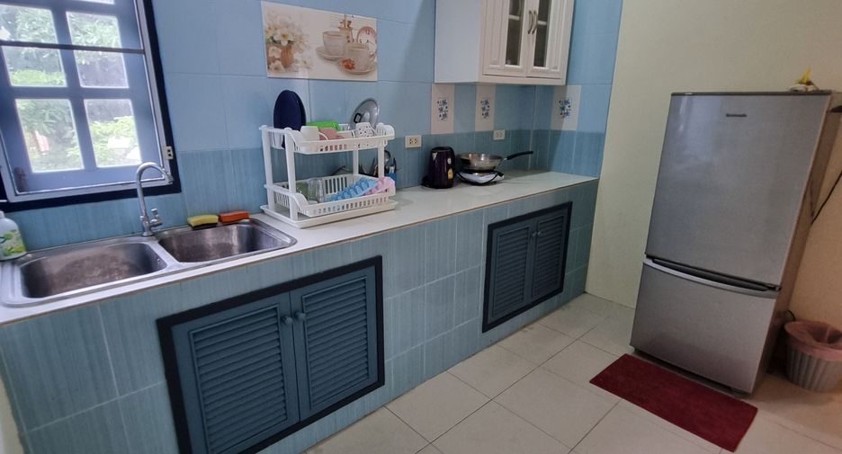 For rent 2 bedrooms townhouse in Ko Samui, Surat Thani