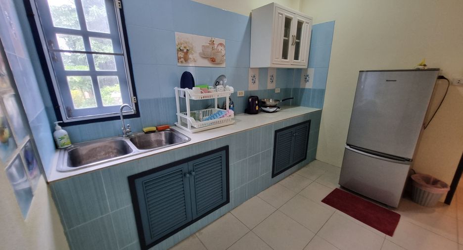 For rent 2 bedrooms townhouse in Ko Samui, Surat Thani