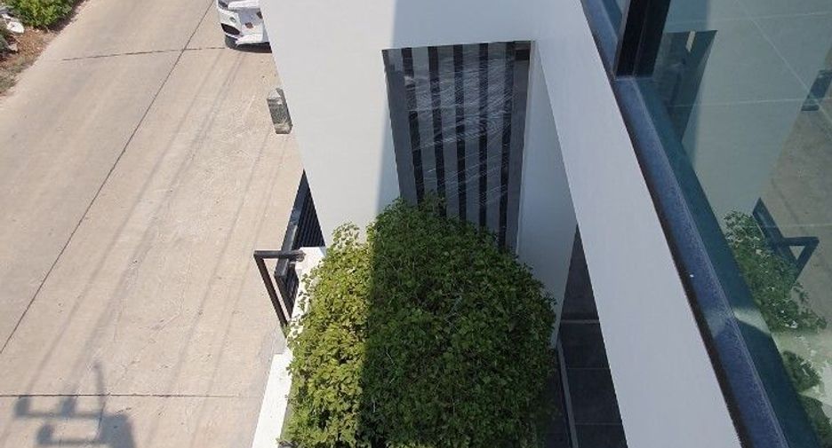 出售 4 卧室 独立屋 在 Bang Phli, Samut Prakan