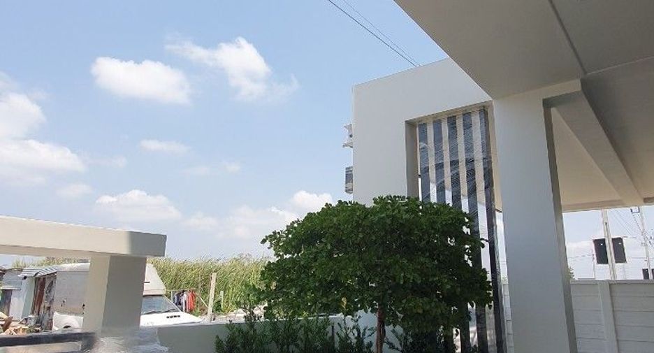 出售 4 卧室 独立屋 在 Bang Phli, Samut Prakan