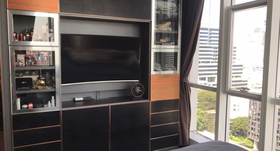 For sale 2 bedrooms condo in Sathon, Bangkok
