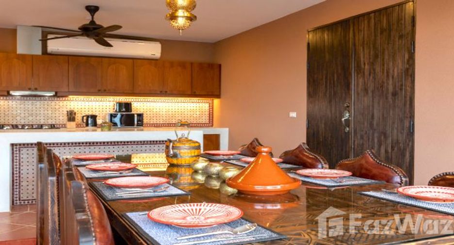 For sale 4 bedrooms villa in Ko Pha-ngan, Surat Thani