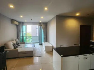 À vendre et à louer 2 chambres condo à Yan Nawa, Bangkok