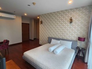 À vendre et à louer 2 chambres condo à Yan Nawa, Bangkok