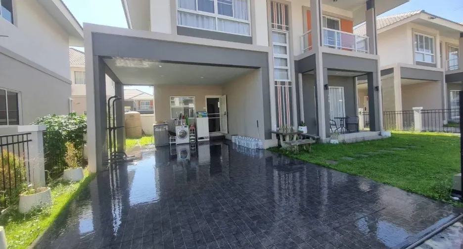 For rent 3 ベッドルーム house in San Kamphaeng, Chiang Mai