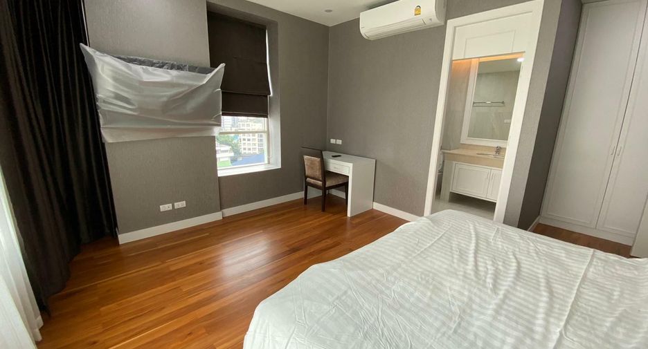 For sale and for rent 3 bedrooms condo in Khlong Toei, Bangkok