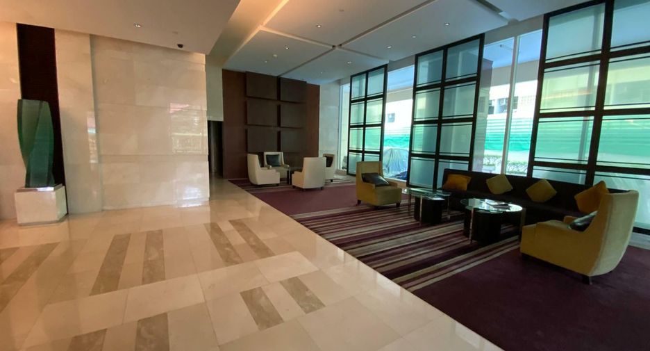 For sale and for rent 3 bedrooms condo in Khlong Toei, Bangkok