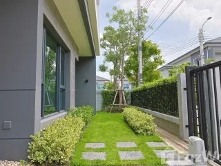 出售 4 卧室 独立屋 在 Bang Phli, Samut Prakan