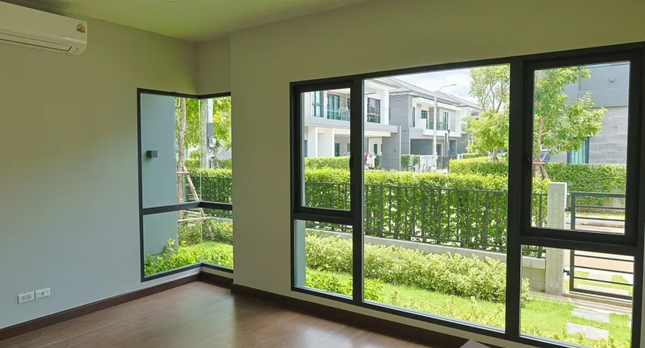 Продажа 4 спальни дом в Bang Phli, Самутпракан