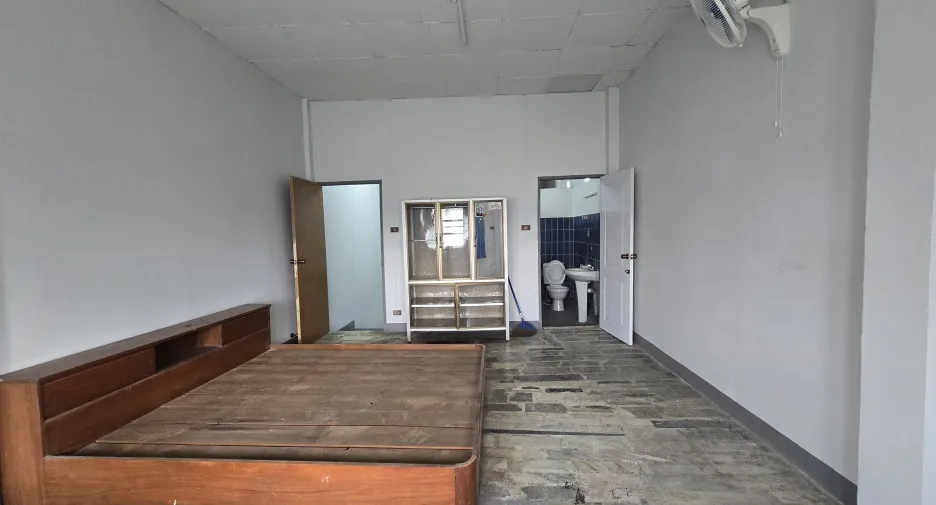 Reihenhaus zum Kauf mit 3 Zimmer in Mueang Chiang Mai, Chiang Mai