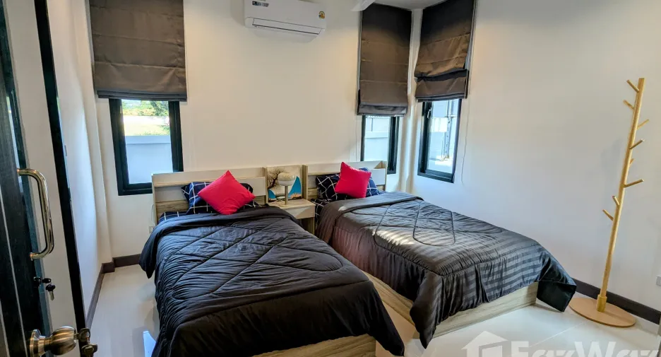 For sale 3 bedrooms house in Hua Hin, Prachuap Khiri Khan