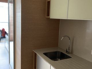 Продажа и аренда студия кондо в Кхлонг Тоеи, Бангкок
