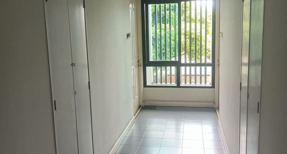 For rent 1 bed condo in Bang Na, Bangkok