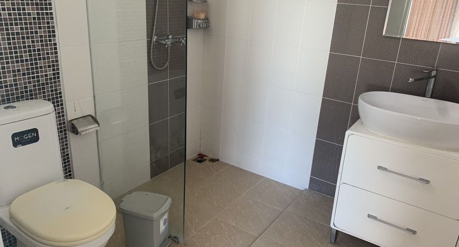 Villa zum Kauf mit 4 Zimmer in Hua Hin, Prachuap Khiri Khan