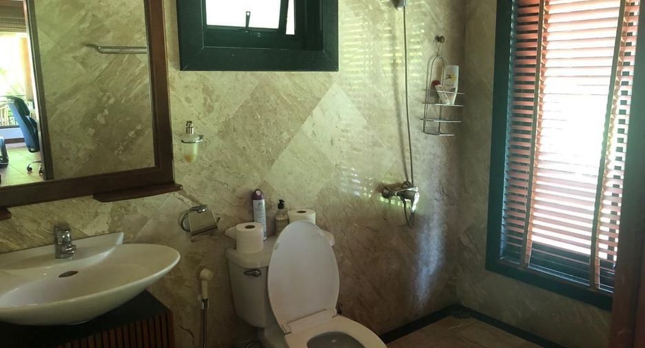 For rent 2 bedrooms villa in Mueang Phuket, Phuket