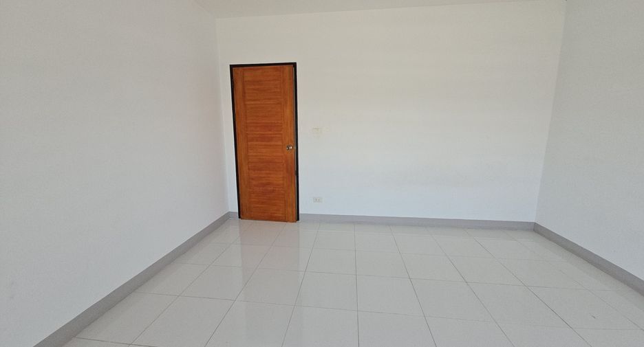 For sale 3 bedrooms townhouse in Mae Rim, Chiang Mai