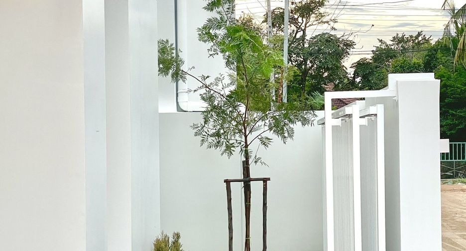 Casa en venta de 4 habitaciones en Mueang Chiang Mai, Chiang Mai