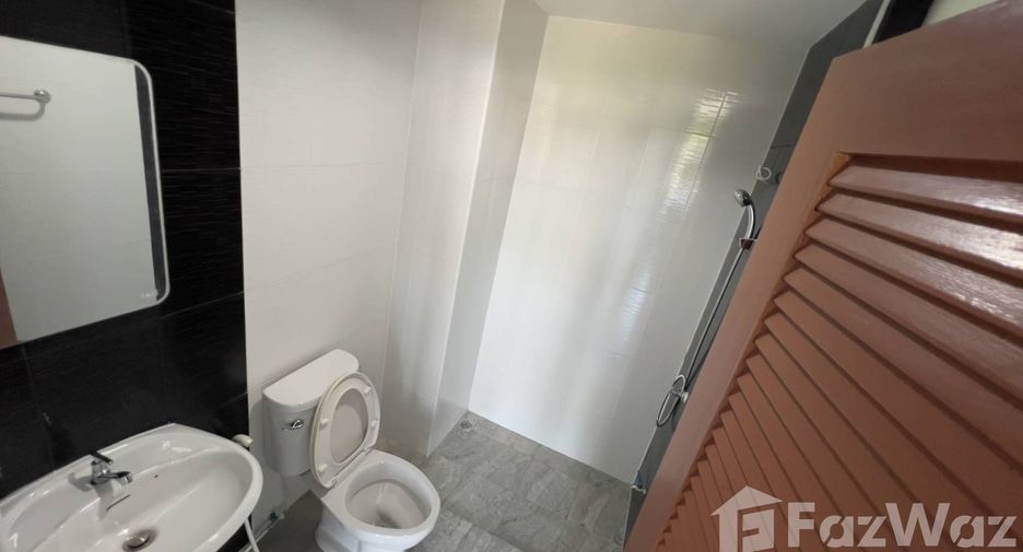 Reihenhaus zum Kauf mit 3 Zimmer in Mueang Chiang Mai, Chiang Mai