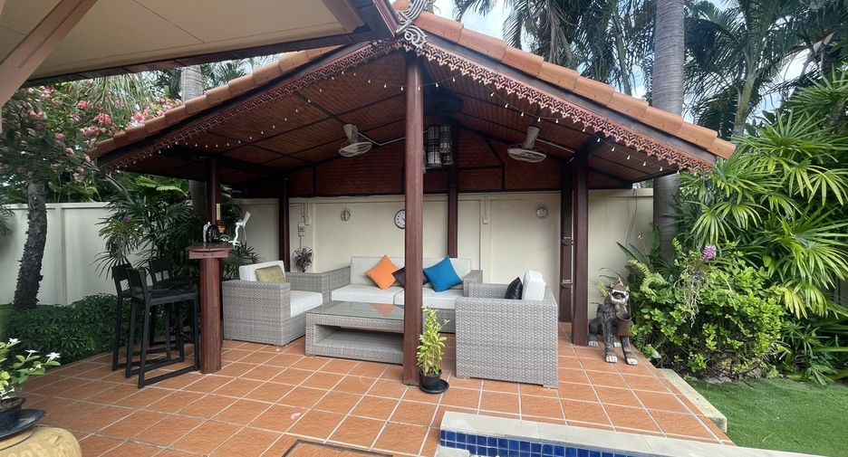 For rent 3 bedrooms villa in Hua Hin, Prachuap Khiri Khan