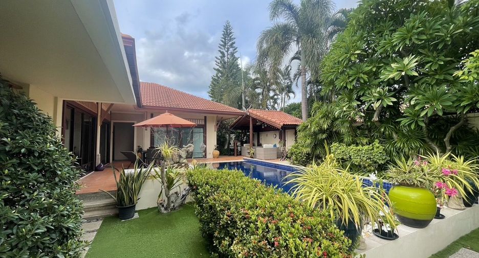 For rent 3 bedrooms villa in Hua Hin, Prachuap Khiri Khan
