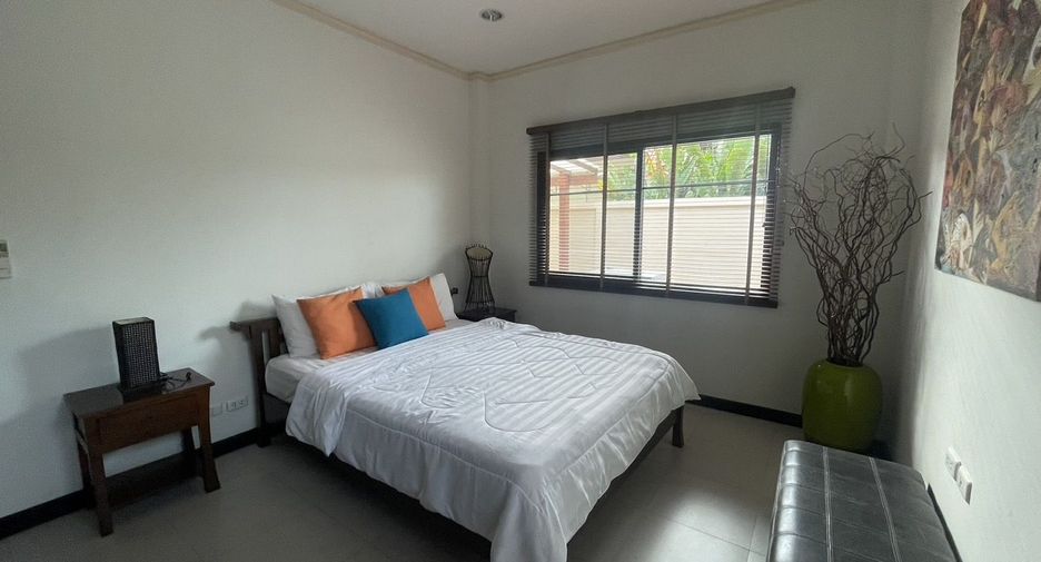 For rent 3 bedrooms villa in Hua Hin, Prachuap Khiri Khan