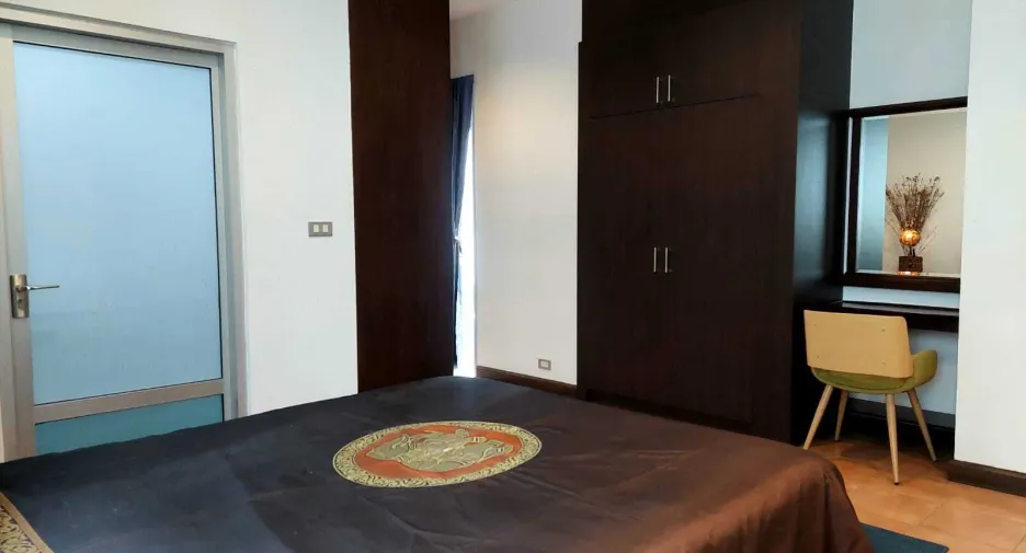 For sale 4 bedrooms villa in Sattahip, Chonburi