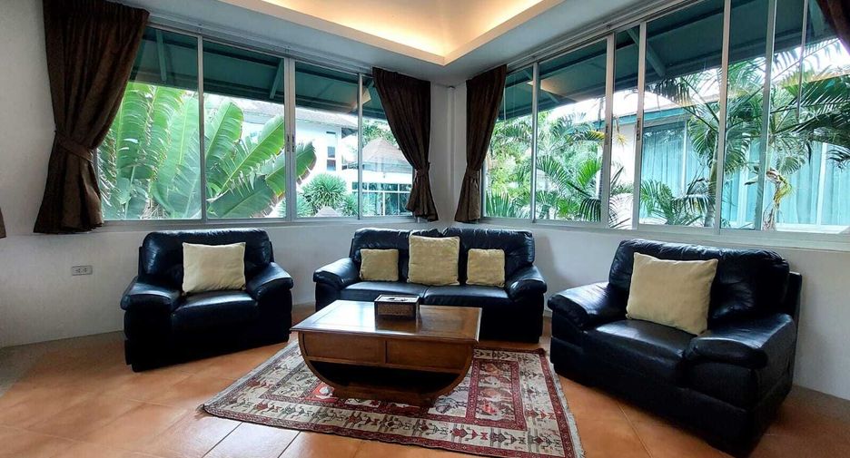 For sale 4 bedrooms villa in Sattahip, Chonburi