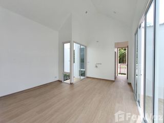 For sale 3 bedrooms house in Saraphi, Chiang Mai