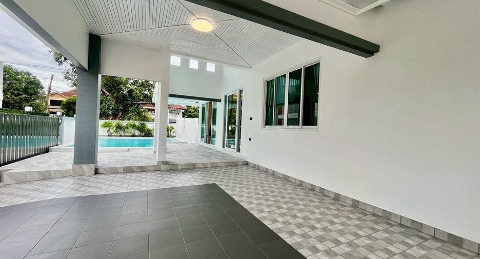For sale 3 bedrooms house in Bang Lamung, Chonburi