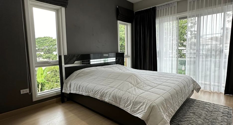 For rent 3 bedrooms house in Mueang Chiang Mai, Chiang Mai