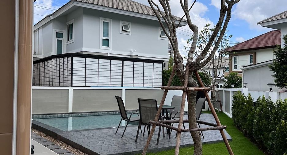 For rent 3 bedrooms house in Mueang Chiang Mai, Chiang Mai