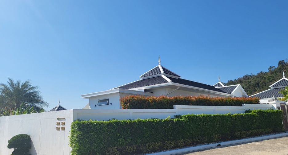 Villa zum Kauf mit 3 Zimmer in Hua Hin, Prachuap Khiri Khan