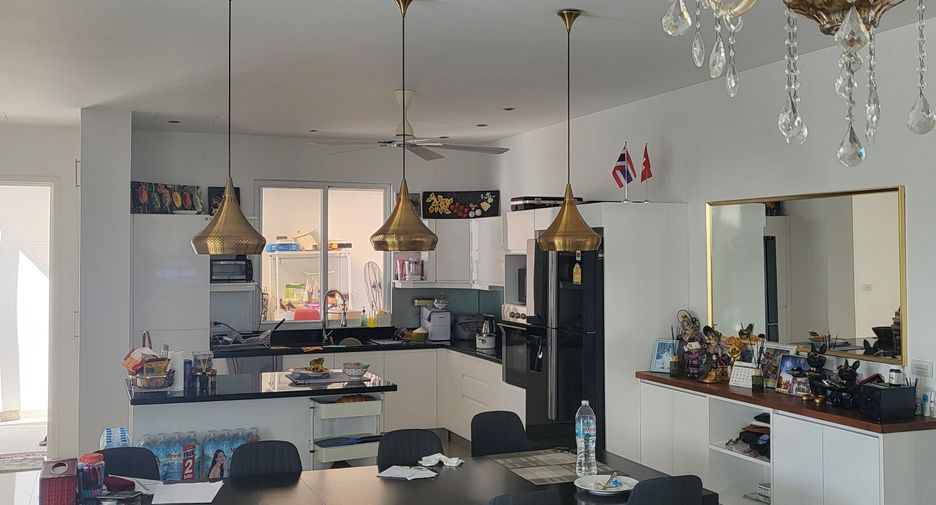 Villa zum Kauf mit 3 Zimmer in Hua Hin, Prachuap Khiri Khan