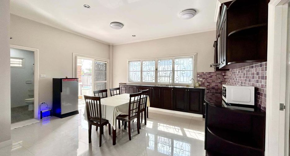 Casa en alquiler de 3 habitaciones en Cha Am, Phetchaburi