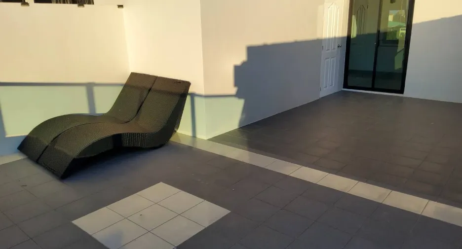Reihenhaus zur Miete mit 4 Zimmer in Cha Am, Phetchaburi