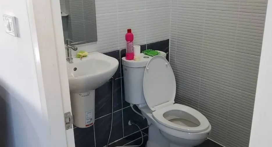 Reihenhaus zur Miete mit 4 Zimmer in Cha Am, Phetchaburi