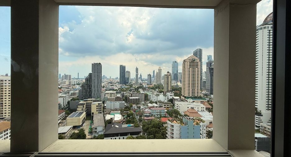 À vendre et à louer 2 chambres appartement à Sathon, Bangkok