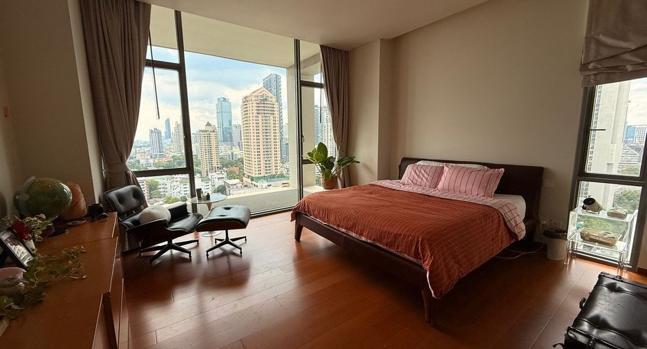À vendre et à louer 2 chambres appartement à Sathon, Bangkok