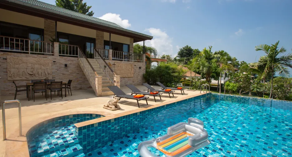 For rent 4 bedrooms villa in Ko Samui, Surat Thani