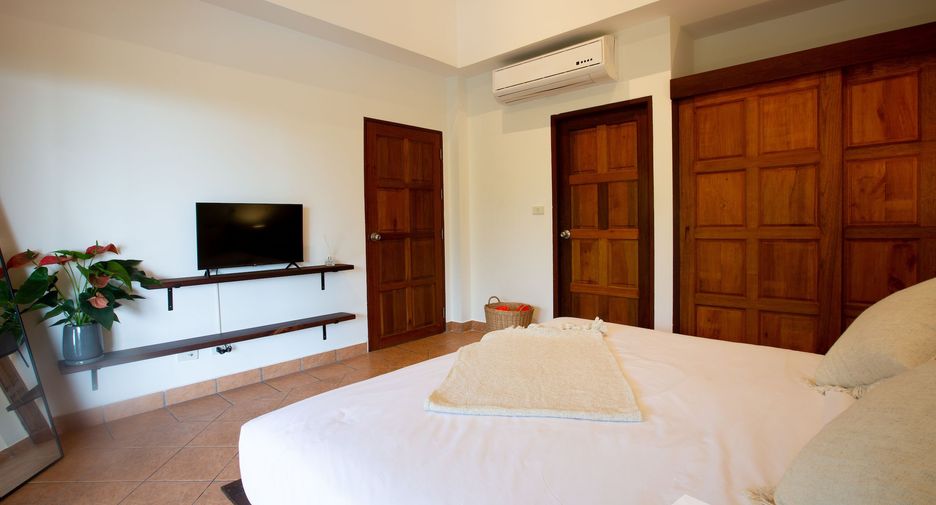 For rent 4 bedrooms villa in Ko Samui, Surat Thani